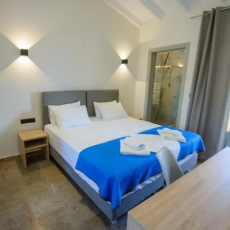 Aparthotel Saint Spiridon 3*