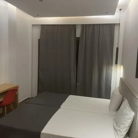 Saint Spiridon Aparthotel