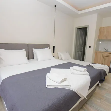Saint Spiridon Aparthotel