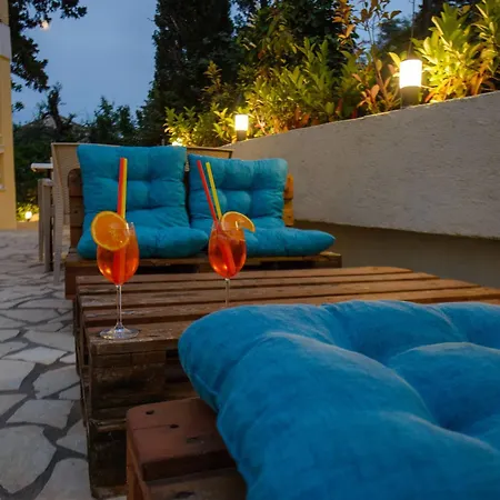 Saint Spiridon Aparthotel