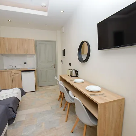 公寓式酒店 Saint Spiridon